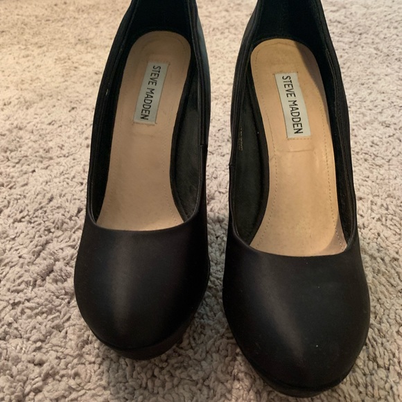 Perfect Party Pumps!! Steve Madden Swarovski Pumps - Picture 3 of 6